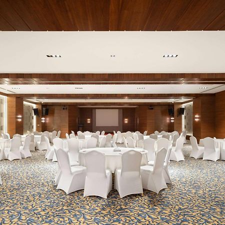 Ramada by Wyndham Erbil Gulan Street Hotel Bagian luar foto