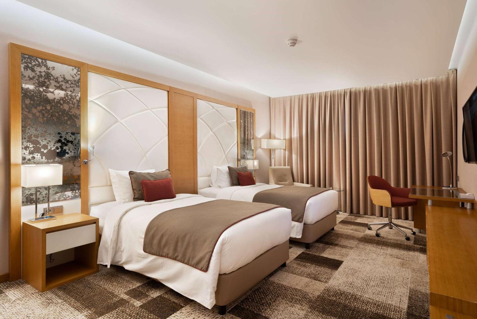 Ramada by Wyndham Erbil Gulan Street Hotel Bagian luar foto