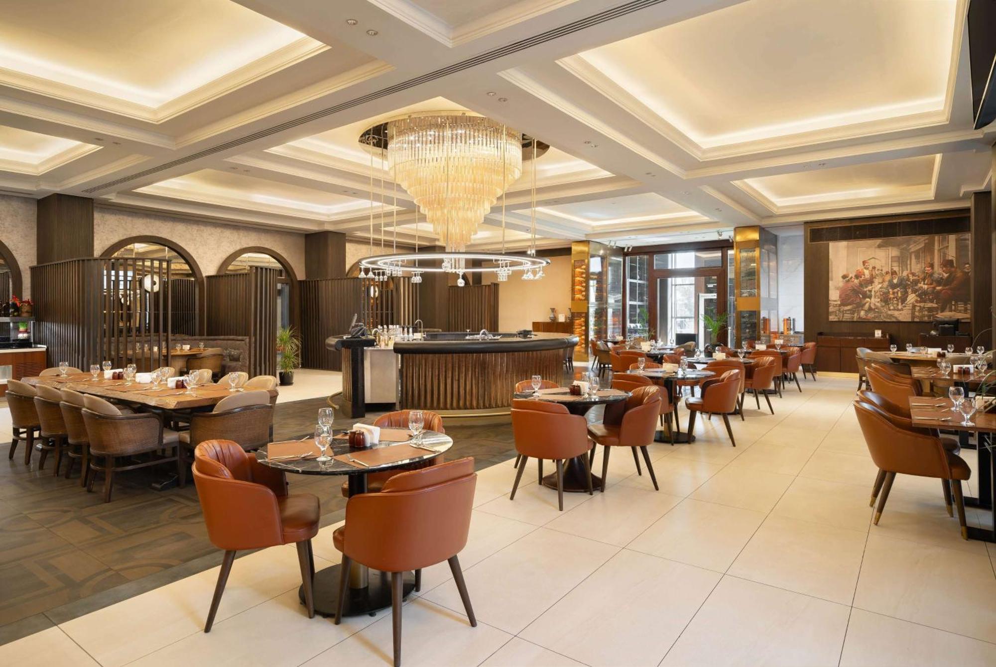 Ramada by Wyndham Erbil Gulan Street Hotel Bagian luar foto